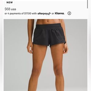Lululemon Hotty Hot Low-Rise Lined Short 2.5’’